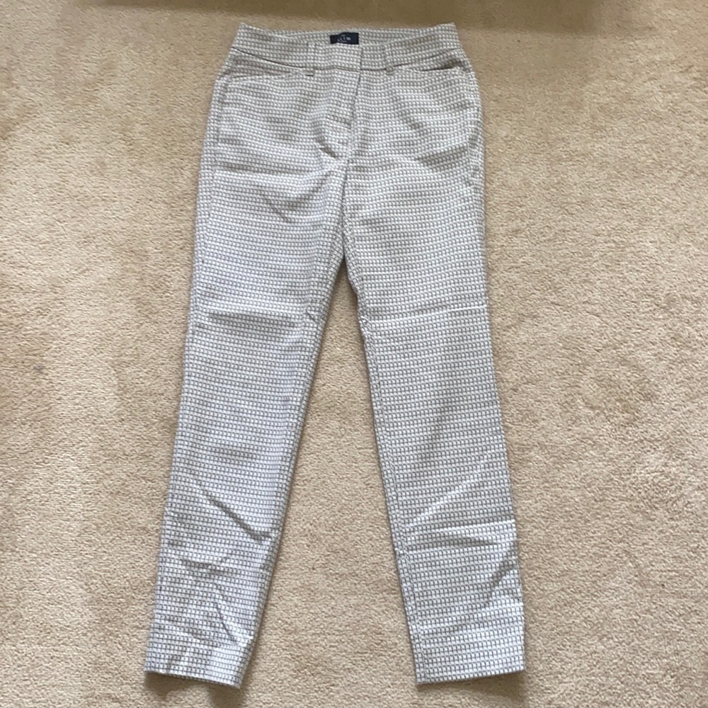 White House Black Market Trouser
